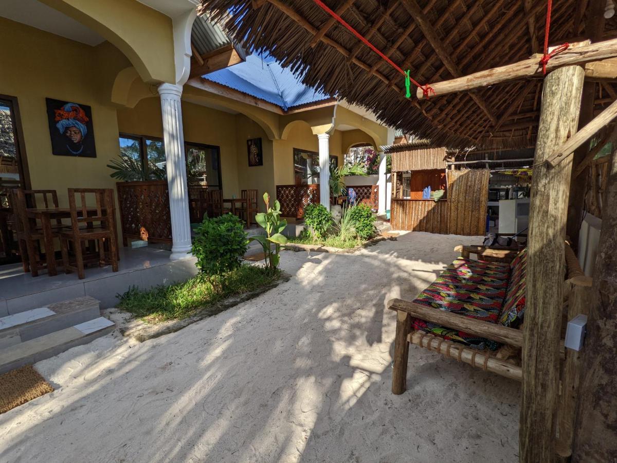 Hotel Mkadi Beach House Nungwi Exterior foto